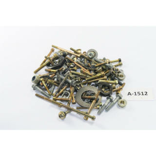 Aprilia RST 1000 Futura Bj 2004 - engine screws leftovers small parts A1512