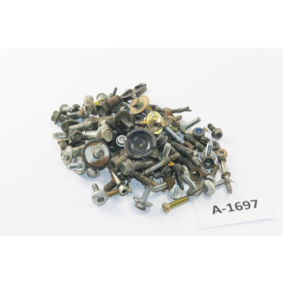 Suzuki RG 80 Gamma NC11A Bj 1993 - Restes de vis de petites pièces A1697