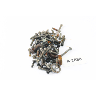 Triumph Speed Four 600 Bj 2002 - engine screws leftovers small parts A1888