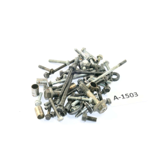 Honda CB 450 S PC17 Bj 1990 - engine screws remains of small parts A1503