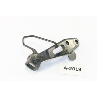 Kawasaki EL 250 B Eliminator - front right footrest bracket A2019