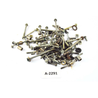 Honda NT 650 V RC47 Deauville Bj 2004 - engine screws leftovers small parts A2291