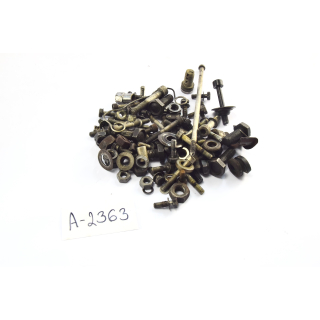 BMW R 65 248 Bj 1978 - 19879 - engine screws remnants of small parts A2363