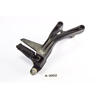 KTM RC 390 Bj 2015 - rear right footrest bracket A3002