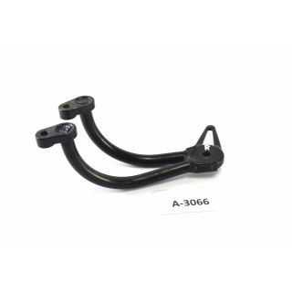 Triumph Tiger 900 T400 Bj 1994 - rear right footrest bracket A3066