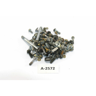 Daelim VS 125 F Bj 1997 - Restes de vis de petites pièces A2572