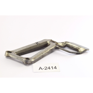 Aprilia Pegaso 650 GA Bj 1992 - footrest holder rear right A2414