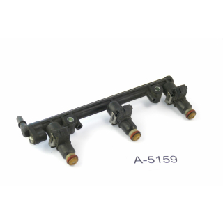 Triumph Sprint ST 1050 BJ 2005 - injectors rail A5159