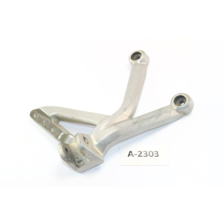 Triumph Tiger Explorer XC BJ 2013 - footrest bracket rear right A2303