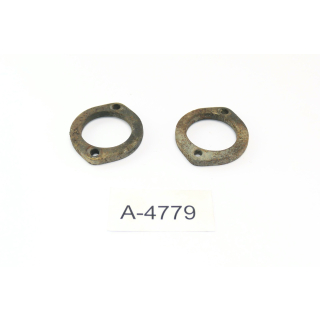 Honda CM 185 T - exhaust manifold clamps A4779