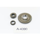 Kymco Zing 125 RF 25 BJ 1997 - secondary gear pinion gear A4390