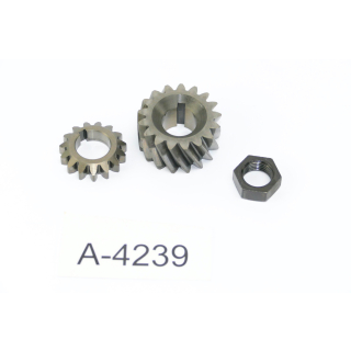 Suzuki GN 125 NF41A Bj 1997 - primary gears crankshaft A4239