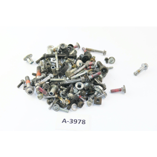 Kawasaki EN 500 C 1995 - Screws frame A3978