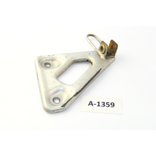 Honda XL 600 V Transalp PD06 année 92 - support repose-pieds arrière gauche A1359