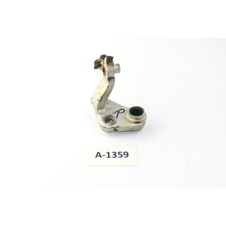 Honda XL 600 V Transalp PD06 année 92 - support repose-pieds avant droit A1359