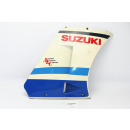 Suzuki RG 500 Gamma - Seitenverkleidung rechts beschädigt 94431-20A00 A126B