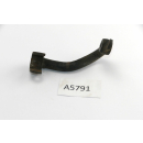 Honda CB 250 G 1976 - support repose-pieds avant droit A5791