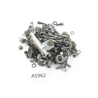 Moto Guzzi V11 Cafe Ballabio 2003 - engine screws A5962