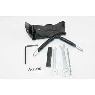 Honda CB 125 R CBF 125 NA 2022 - on-board tool kit A2996