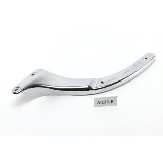 Yamaha XVS 650 A Drag Star VM02 - fender bracket rear right A135E