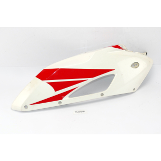 Honda CBR 1000 RR SC57 2004 - Panel lateral derecho dañado A299B