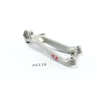 Honda CBR 600 F4 PC35 - Soporte reposapiés trasero derecho A6118