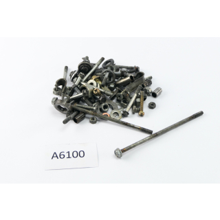 Honda CM 250 C MC06 1982 - Engine screws A6100